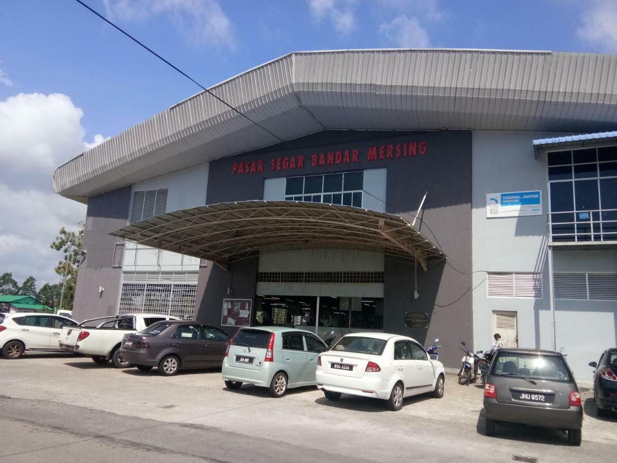 Ulfah Mersing Kültér fotó