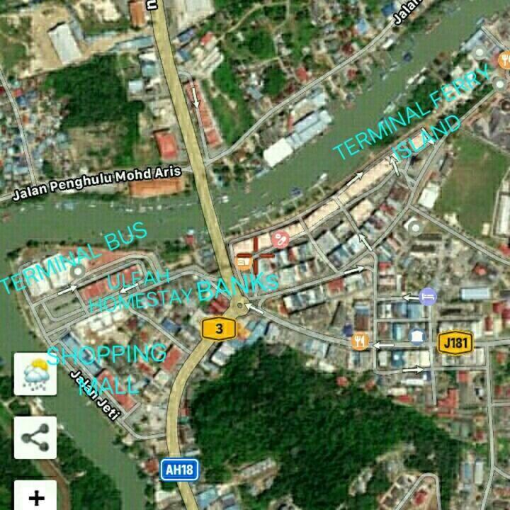 Ulfah Mersing Kültér fotó